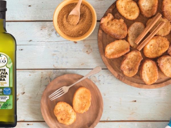 Torrijas with extra virgin olive oil